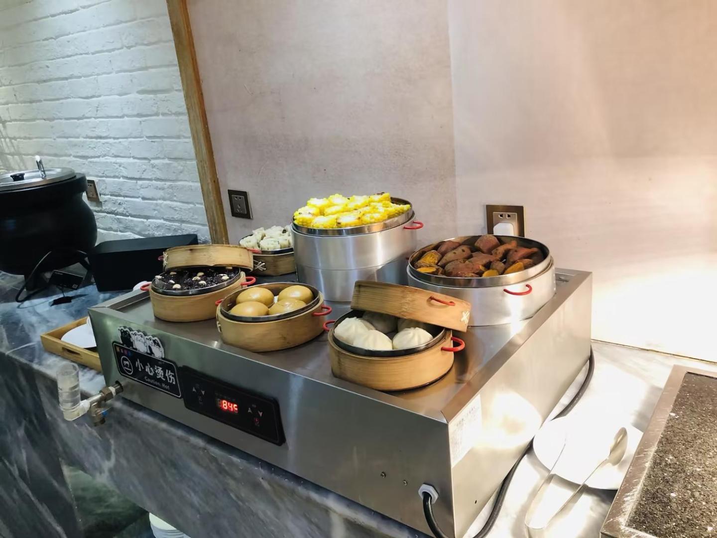 Byland Star Hotel Иу Екстериор снимка