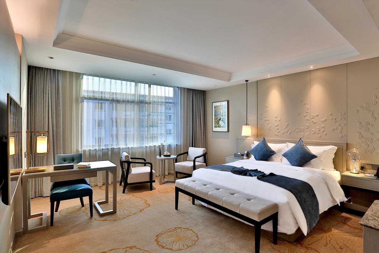 Byland Star Hotel Иу Екстериор снимка