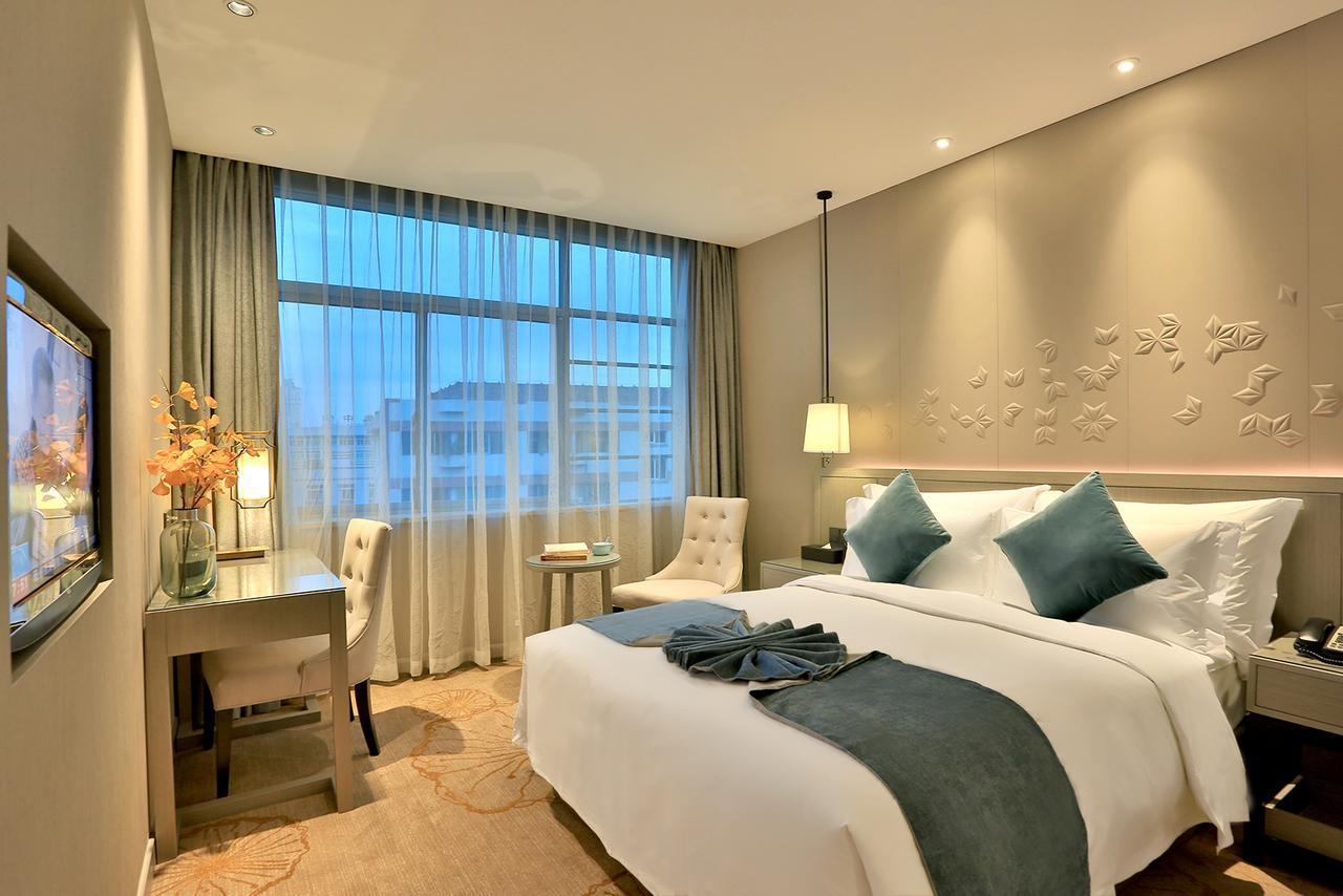Byland Star Hotel Иу Екстериор снимка