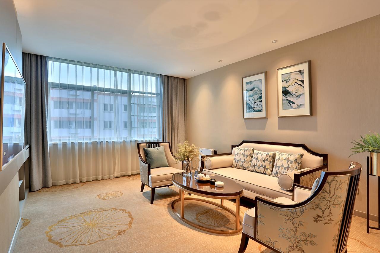 Byland Star Hotel Иу Екстериор снимка