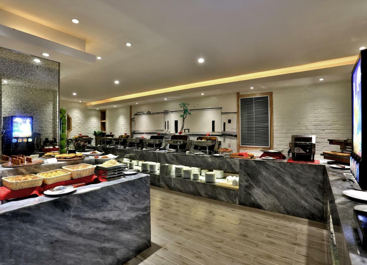 Byland Star Hotel Иу Екстериор снимка